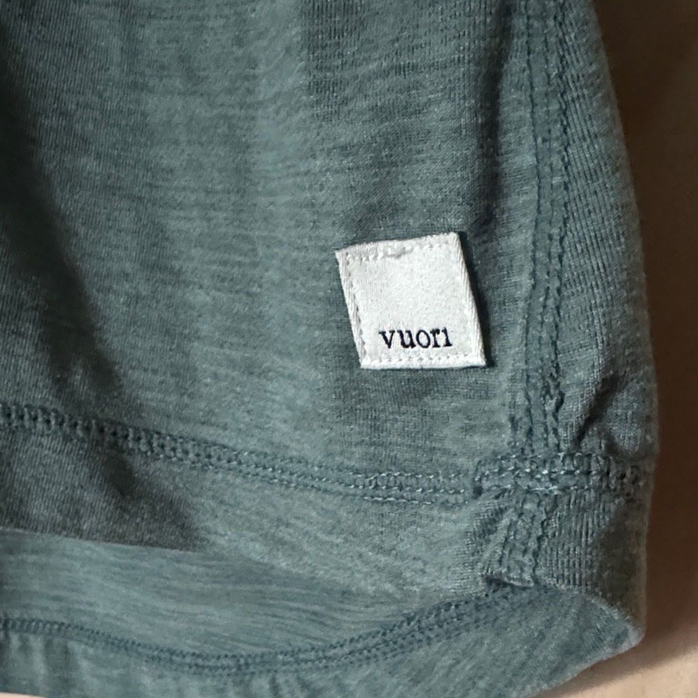 Vuori Women's Green Tank Top - Picture 2 of 3